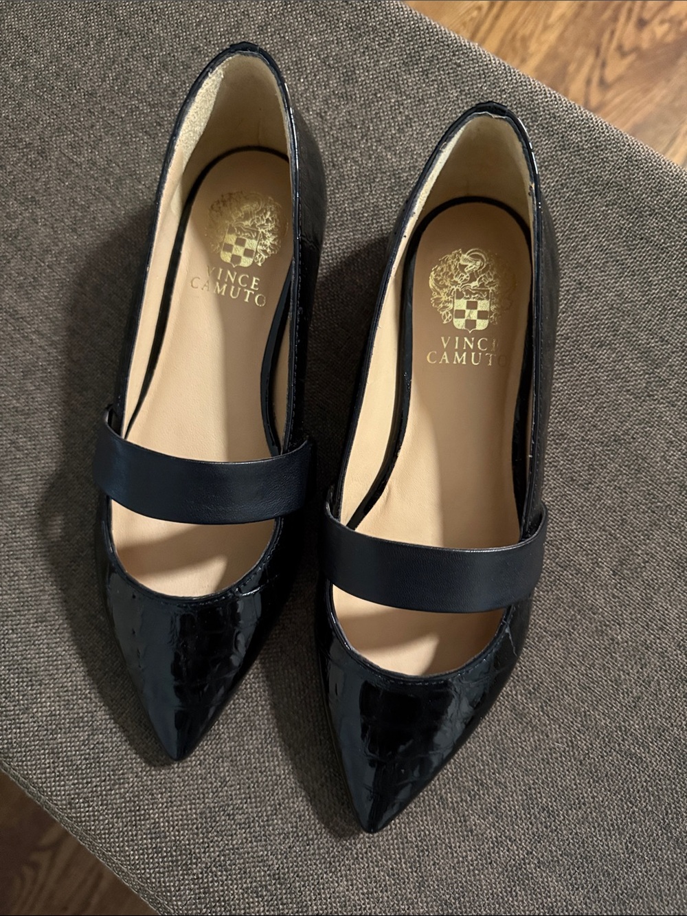 Vince Camuto Maciey Black Patent Croc Leather Flat 7